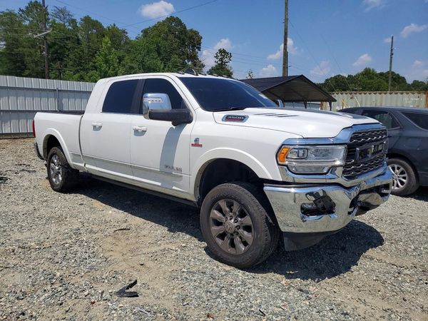 2024 RAM 3500 LIMITED MEGA CAB 4X4