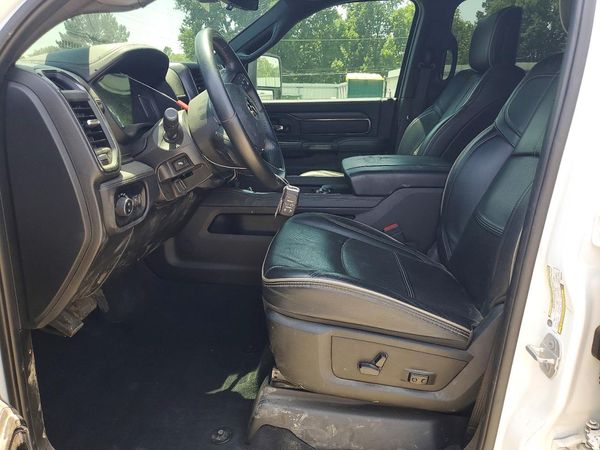 2024 RAM 3500 LIMITED MEGA CAB 4X4