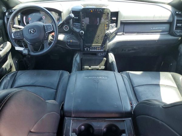 2024 RAM 3500 LIMITED MEGA CAB 4X4