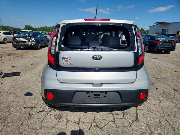 2017 KIA SOUL