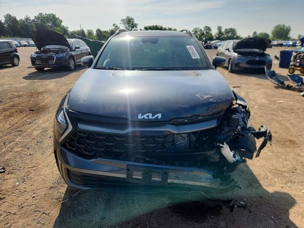 2023 KIA SPORTAGE X-LINE