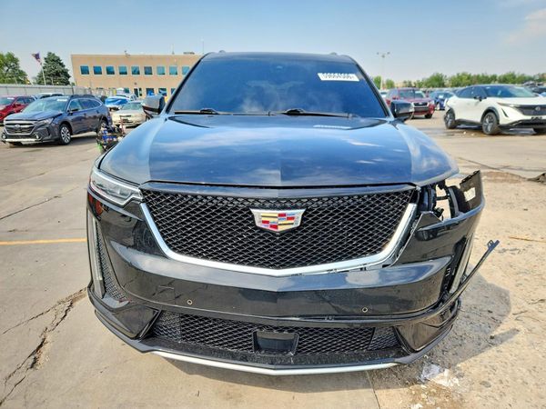 2023 CADILLAC XT6
