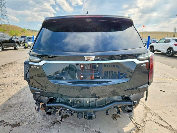 2023 CADILLAC XT6