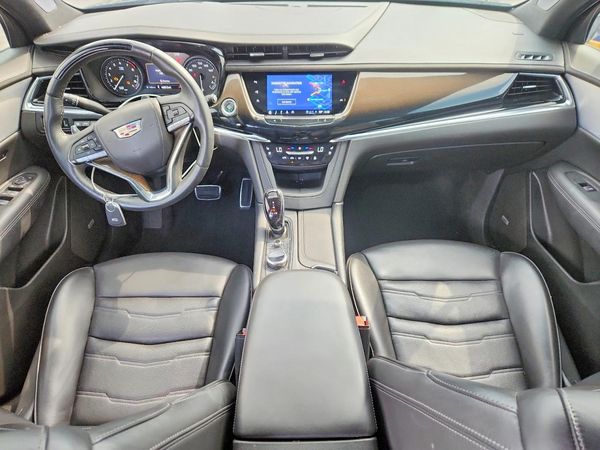 2023 CADILLAC XT6