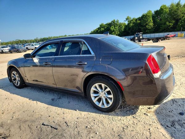 2015 CHRYSLER 300