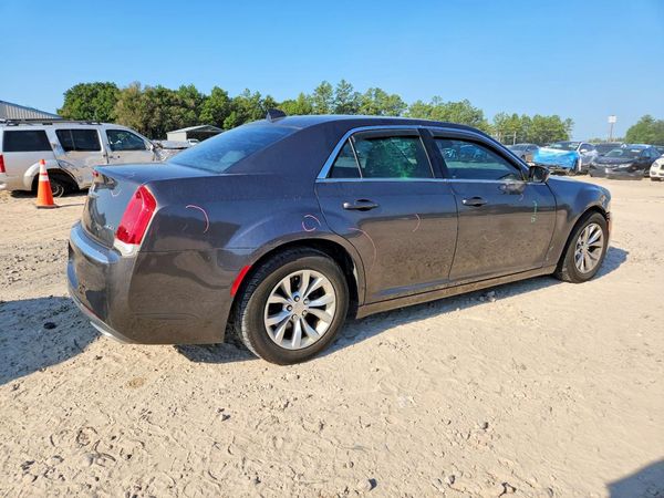 2015 CHRYSLER 300