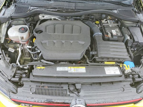 2022 VOLKSWAGEN GTI Autobahn — Engine bay