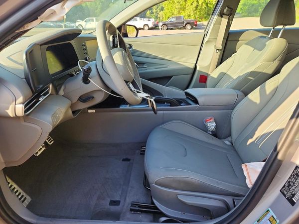 2026 HYUNDAI ELANTRA