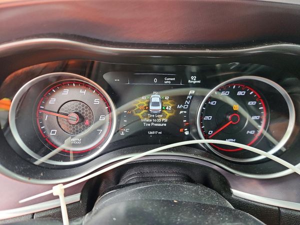 2019 DODGE CHARGER SXT