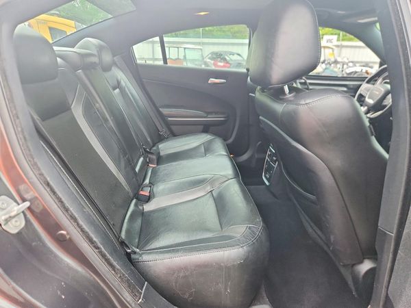2019 DODGE CHARGER SXT
