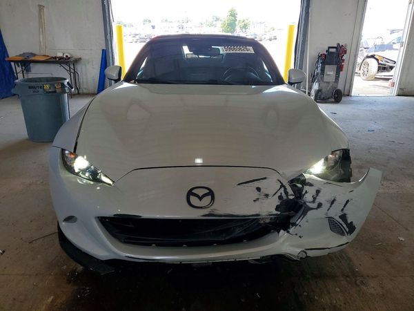 2016 MAZDA MX-5 MIATA