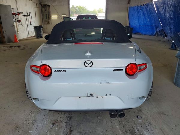 2016 MAZDA MX-5 MIATA