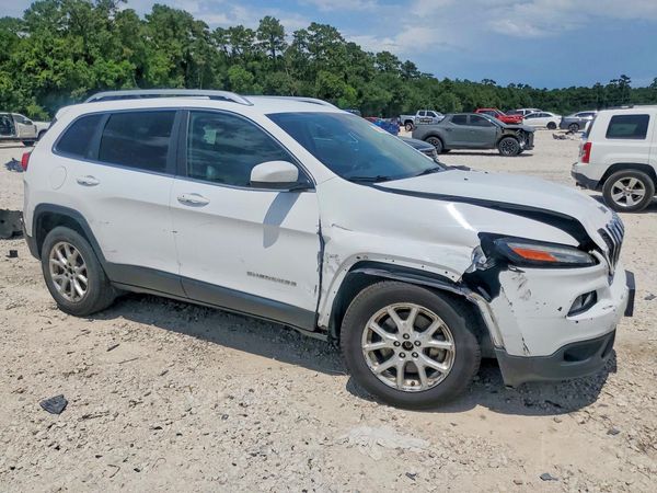 2018 JEEP CHEROKEE LATITUDE PLUS 4X4