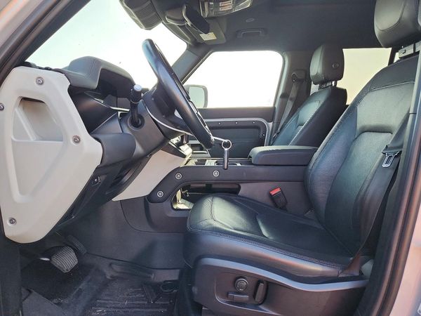 2023 LAND ROVER DEFENDER
