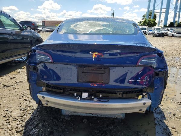 2021 TESLA MODEL 3