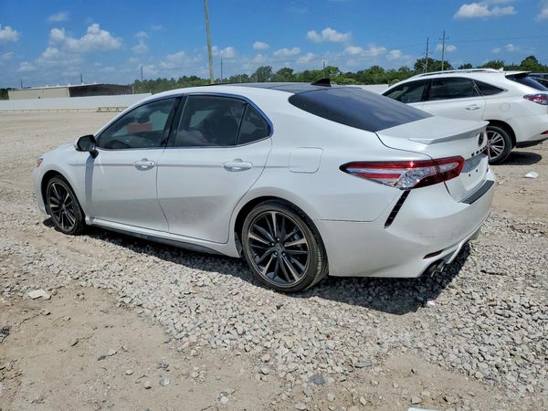 2020 TOYOTA CAMRY XSE