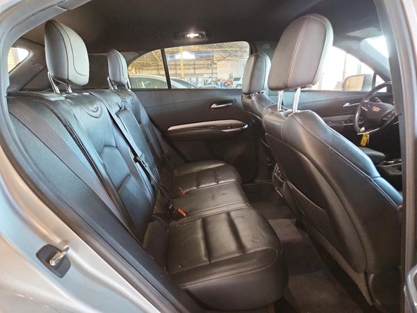 2020 CADILLAC XT4 Premium Luxury