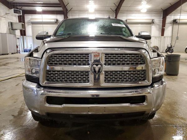 2015 RAM 2500 SLT