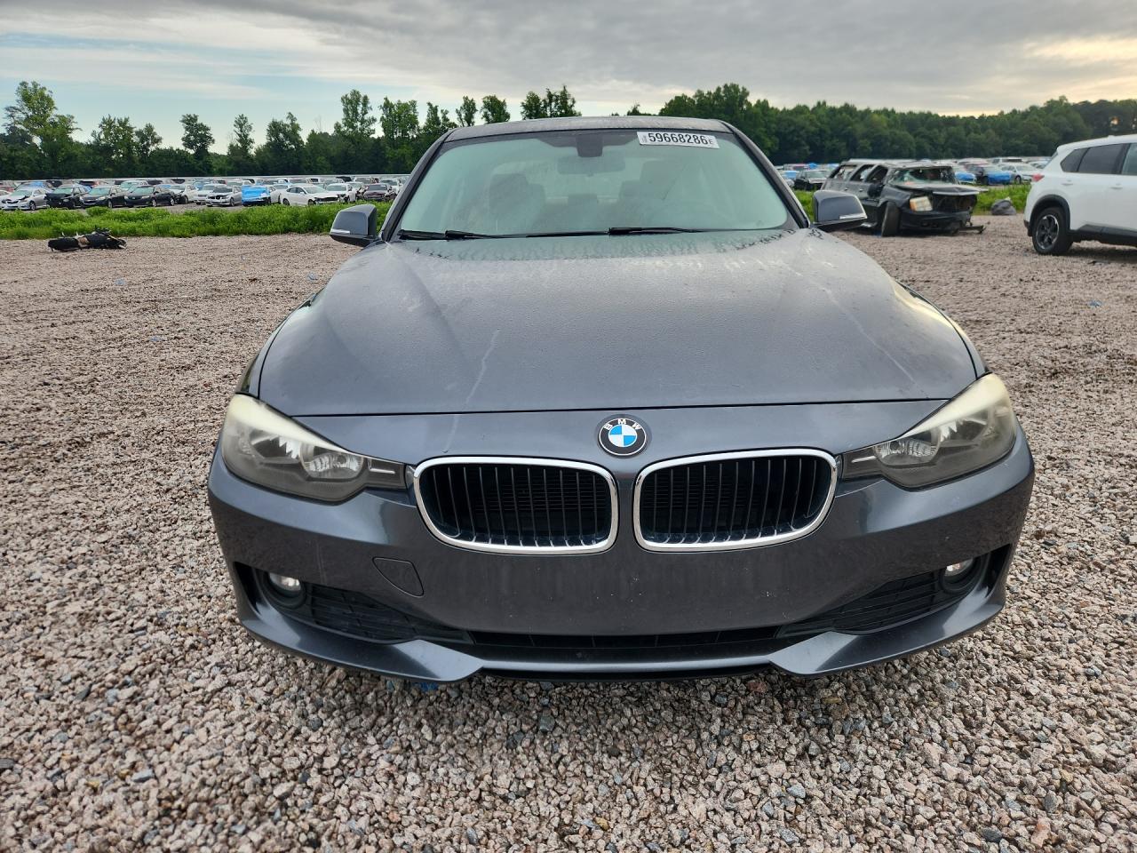2013 BMW 320 SA