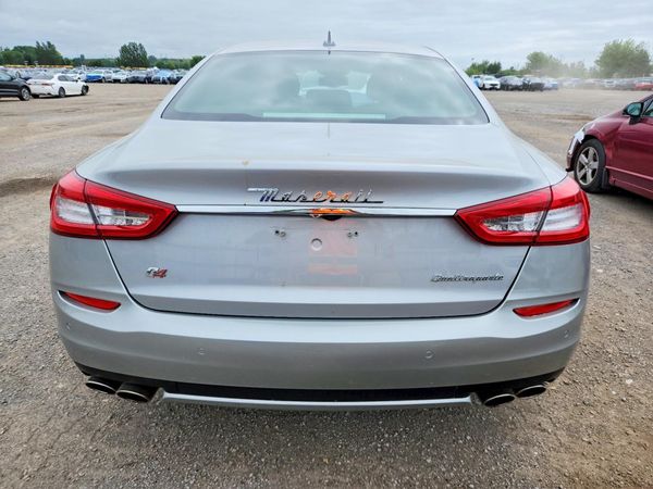 2014 MASERATI QUATTROPORTE Essence