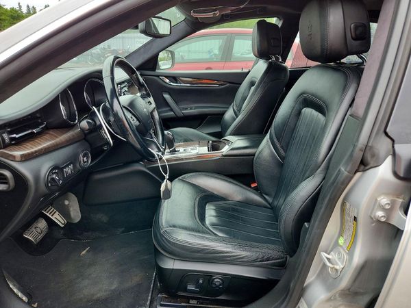 2014 MASERATI QUATTROPORTE Essence