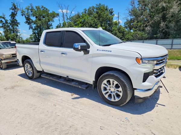 2023 CHEVROLET SILVERADO LTZ