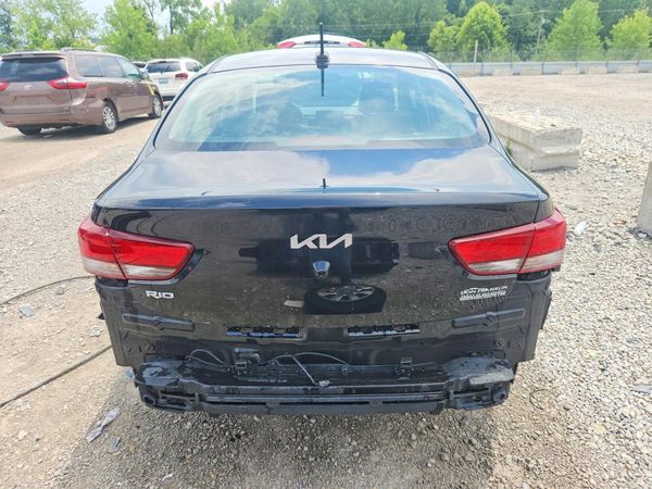 2022 KIA RIO LX, S