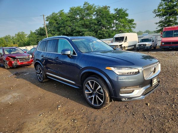 2023 VOLVO XC90 Plus Bright