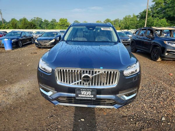 2023 VOLVO XC90 Plus Bright
