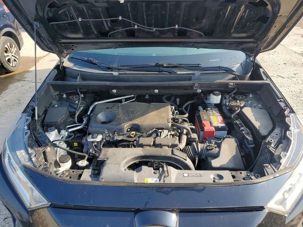 2019 TOYOTA RAV4 XLE / XLE Premium 4WD