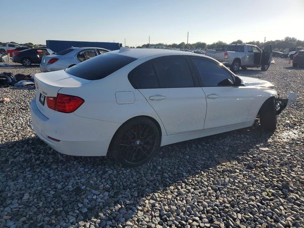 2015 BMW 320 320i