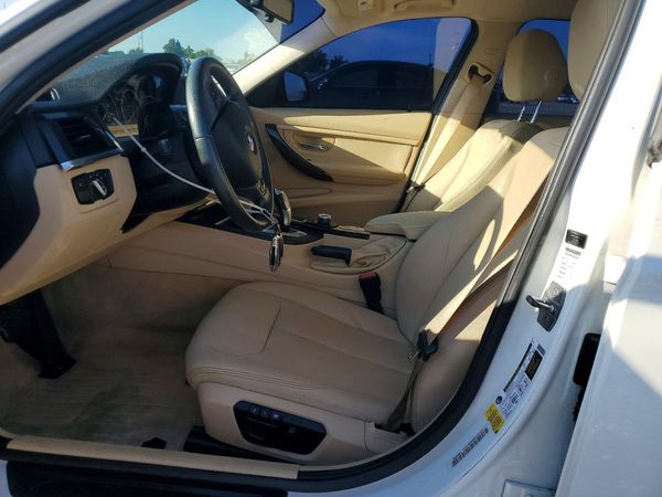 2015 BMW 320 320i