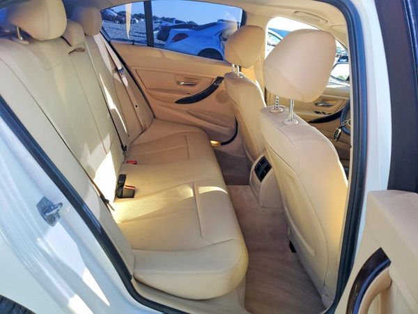 2015 BMW 320 320i