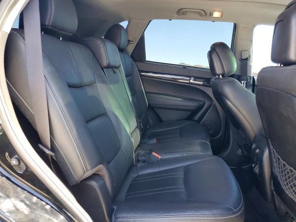 2015 KIA SORENTO TOP