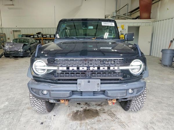 2022 FORD BRONCO