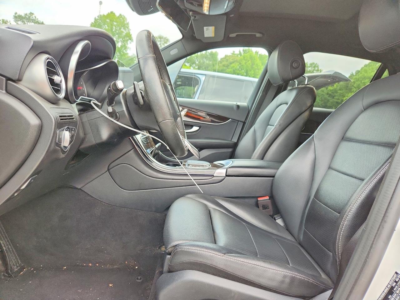 2022 MERCEDES-BENZ GLC GLC300