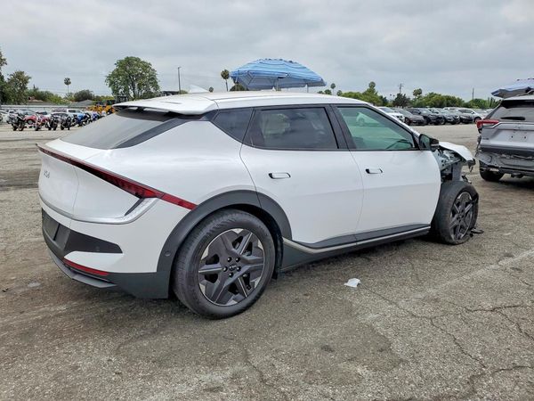 2025 KIA EV6