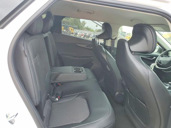 2025 KIA EV6
