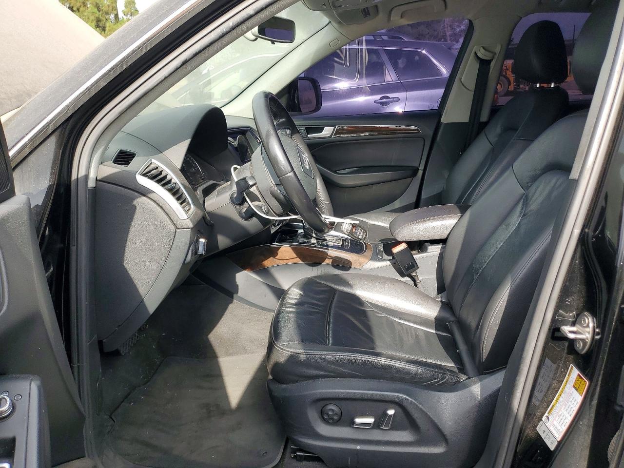 2014 AUDI Q5