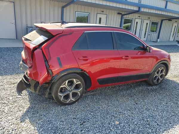 2024 KIA NIRO EX