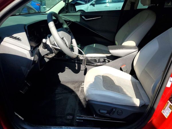 2024 KIA NIRO EX