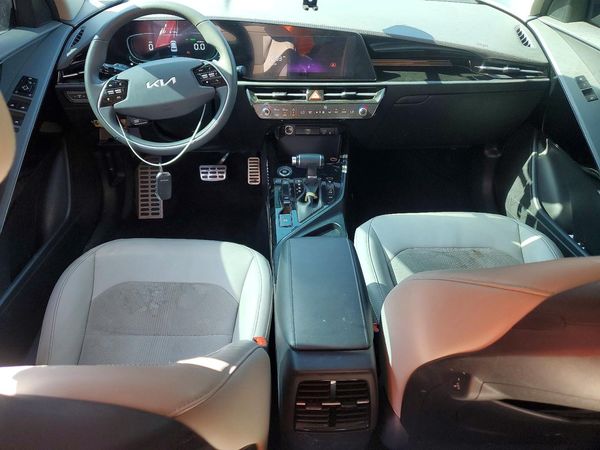 2024 KIA NIRO EX