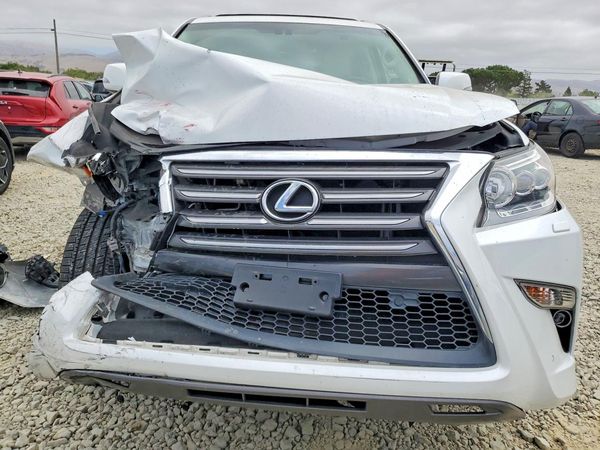2017 LEXUS GX 460