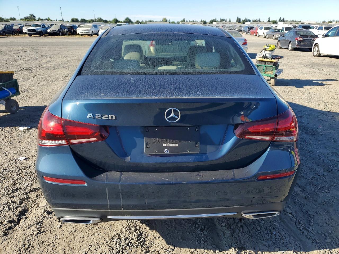 2022 MERCEDES-BENZ A A220