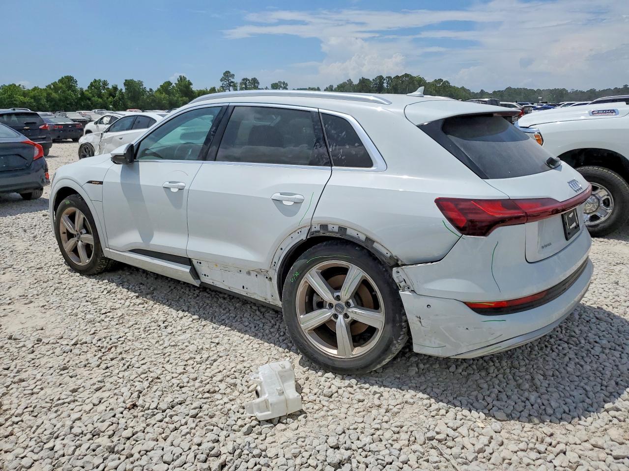 2019 AUDI E-TRON