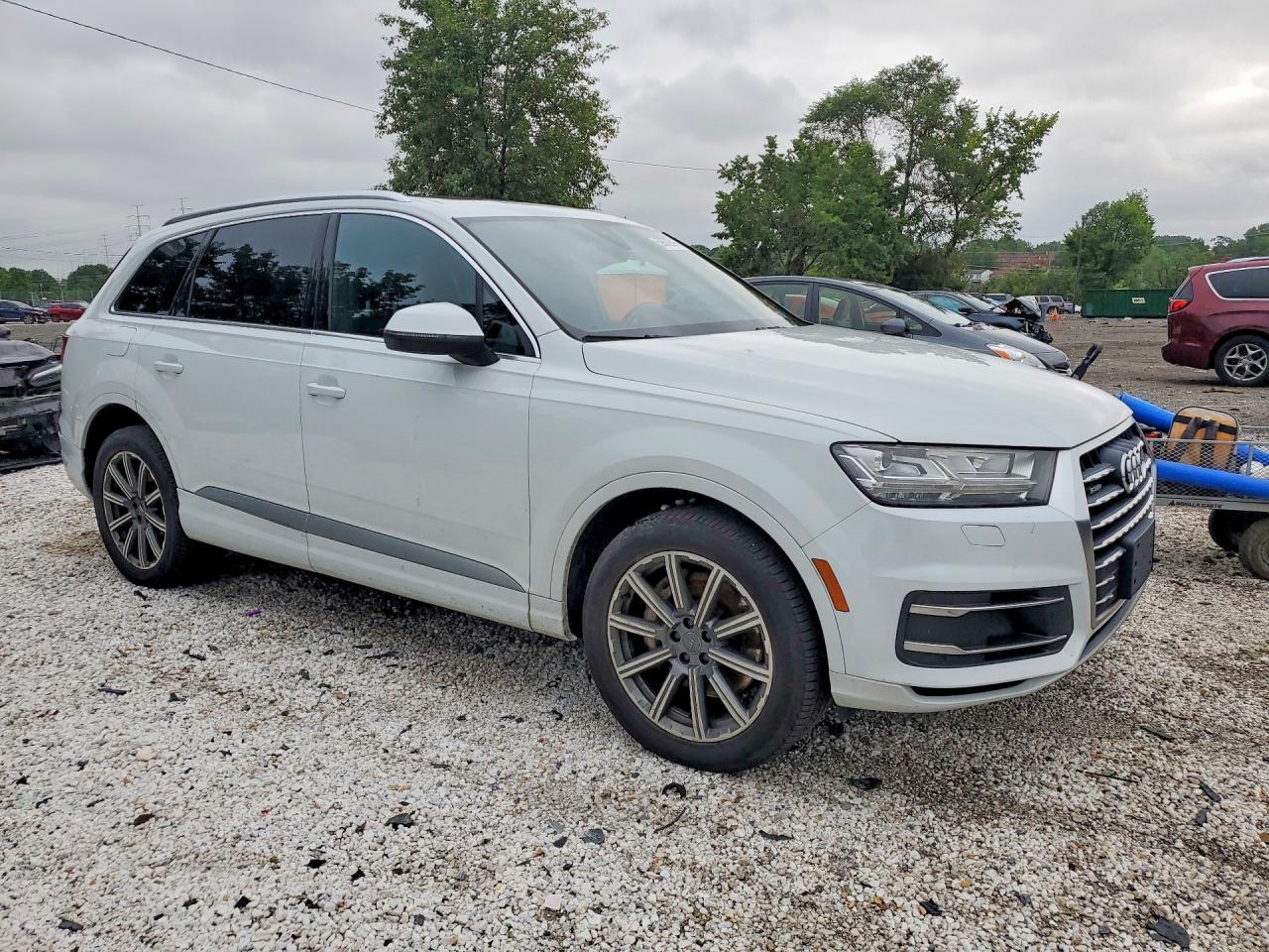 2017 AUDI Q7 quattro Prestige