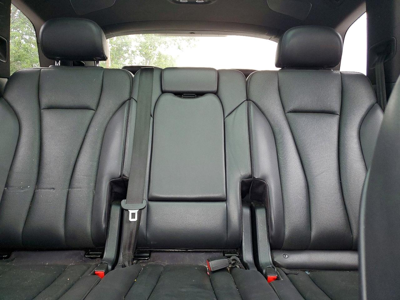 2017 AUDI Q7 quattro Prestige