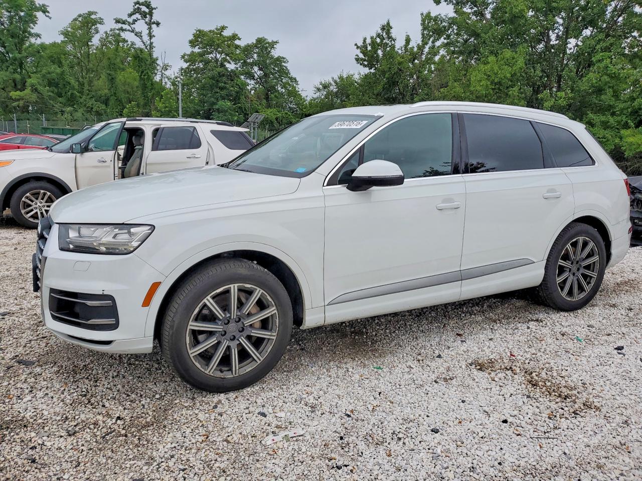 2017 AUDI Q7 quattro Prestige
