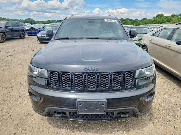 2019 JEEP GRAND CHEROKEE LAREDO 4X4