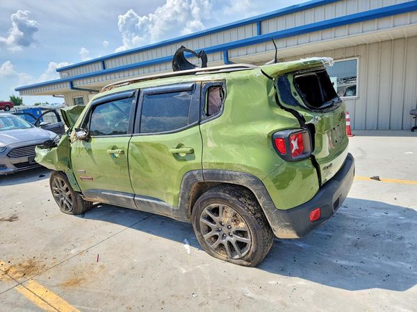2016 JEEP RENEGADE LATITUDE 4X4